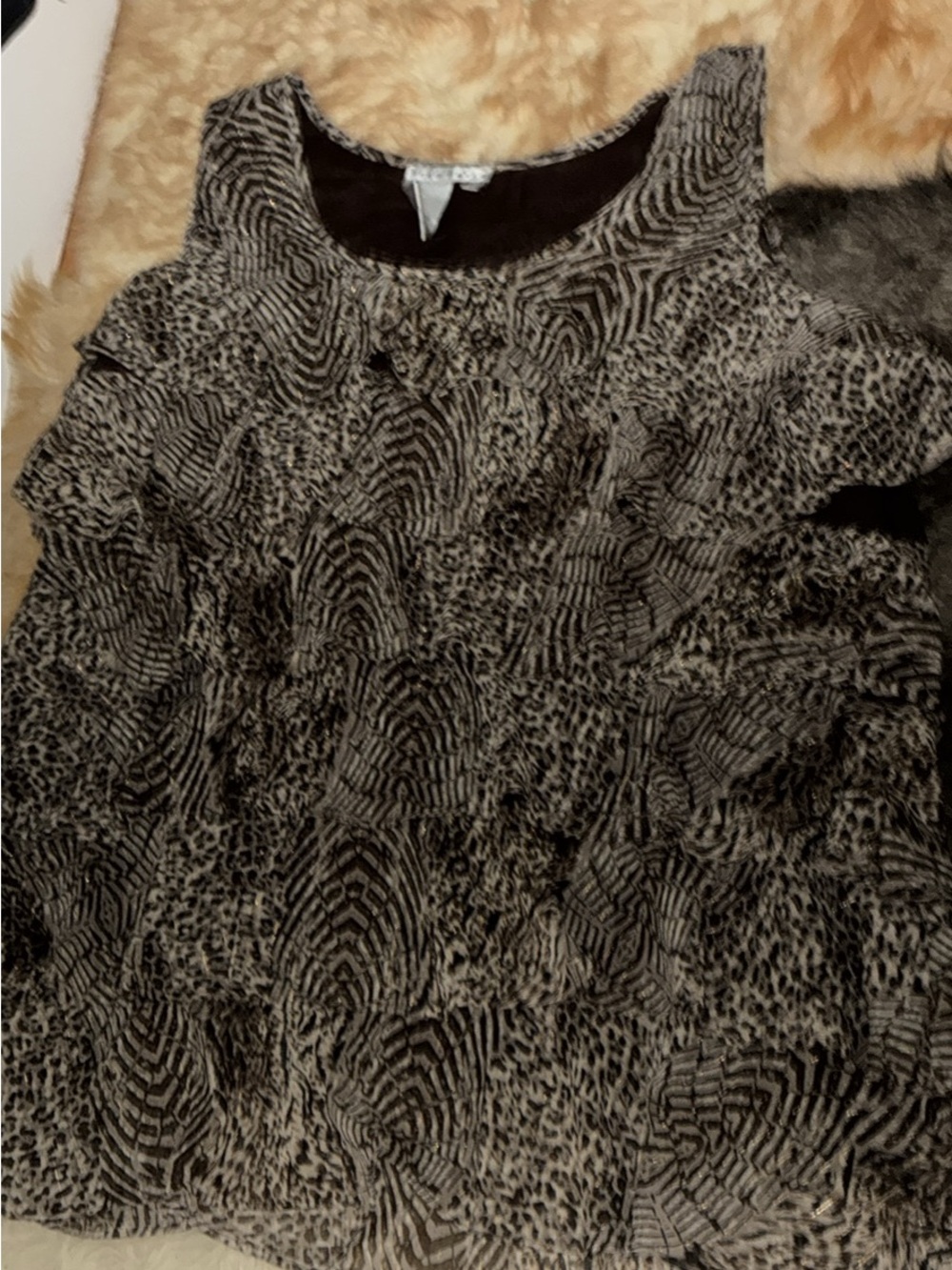 Sleeveless Animal-Print Women’s Top in Black and Cream